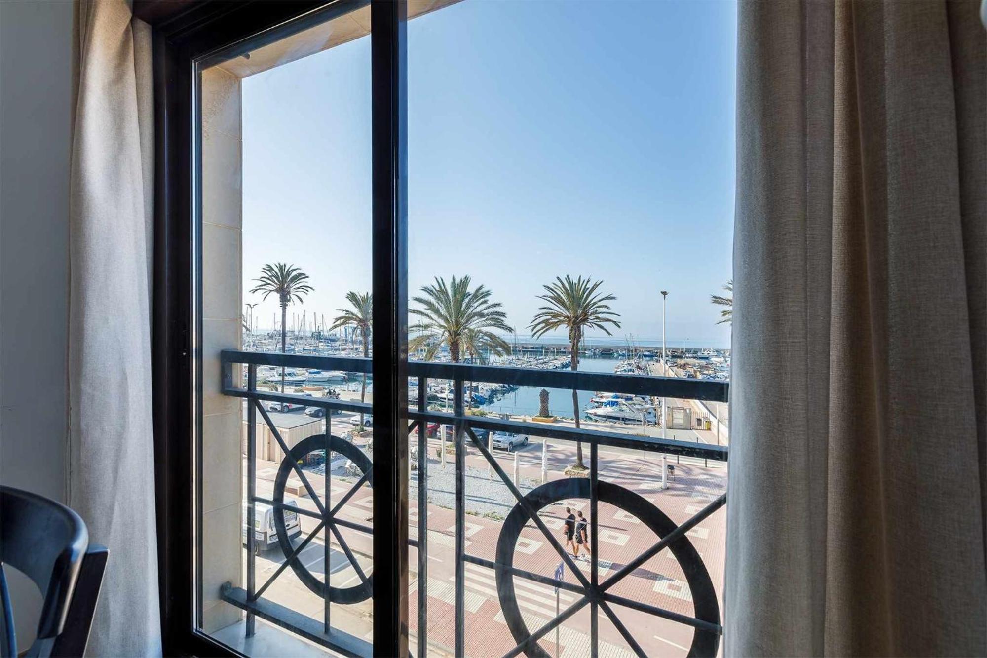 A&N Seaport 1B Apartman Caleta De Velez Kültér fotó